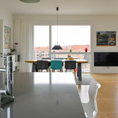 Apartment Modern Bright Penthouse *